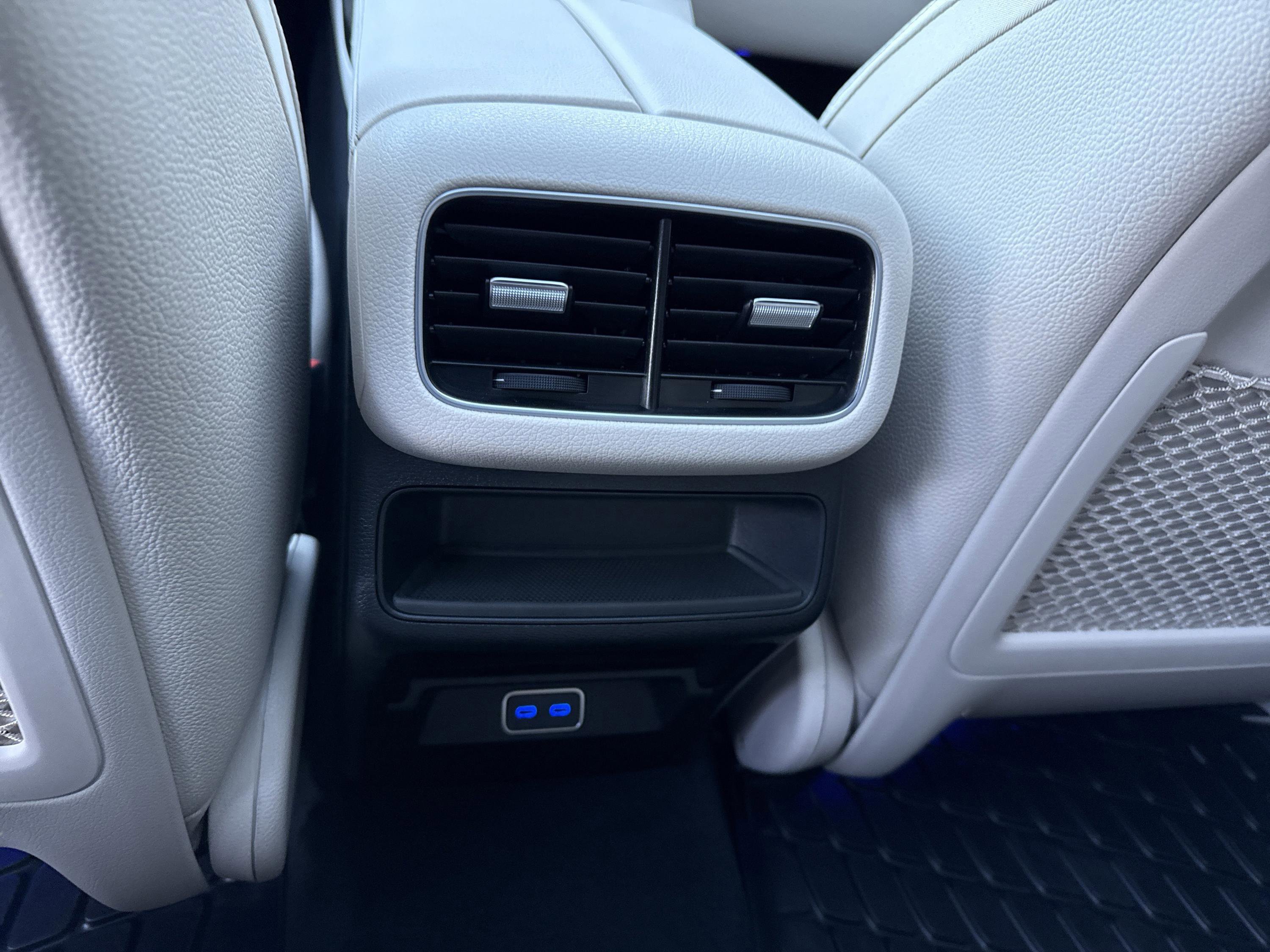 Used 2026 Polar White Mercedes-Benz GLE 450 image 20