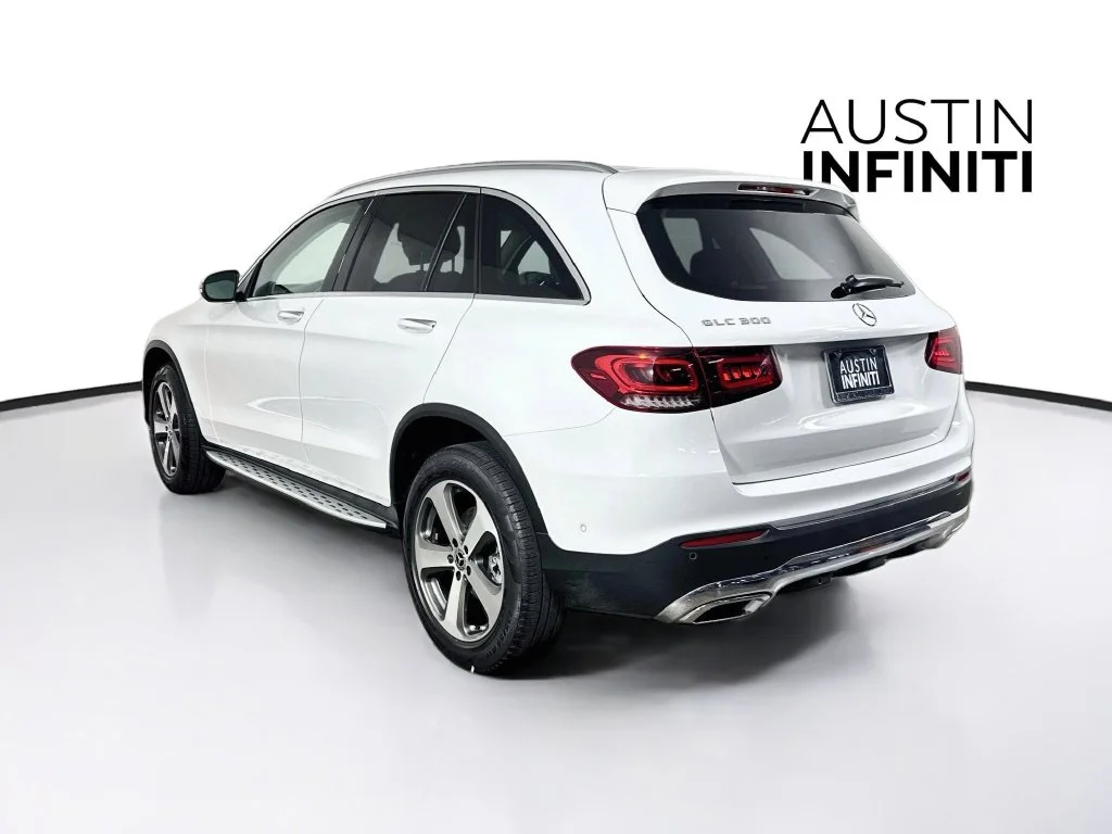 Used 2021 White Mercedes-Benz GLC 300 image 5