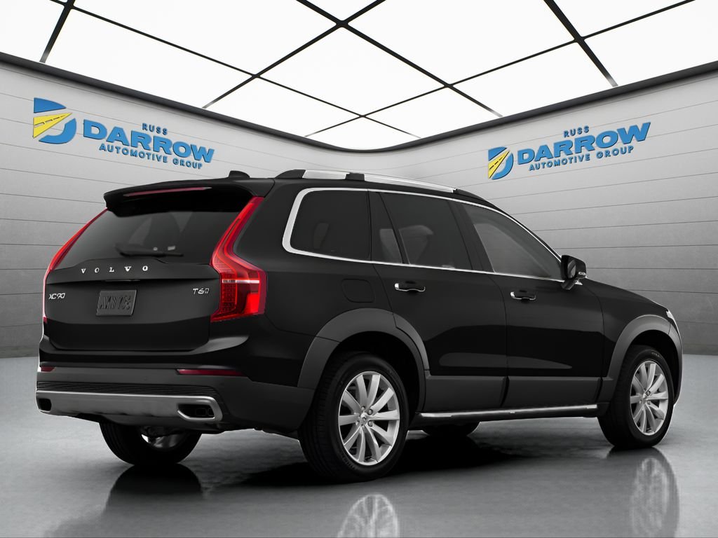 Used 2016  Volvo T6 Momentum image 3