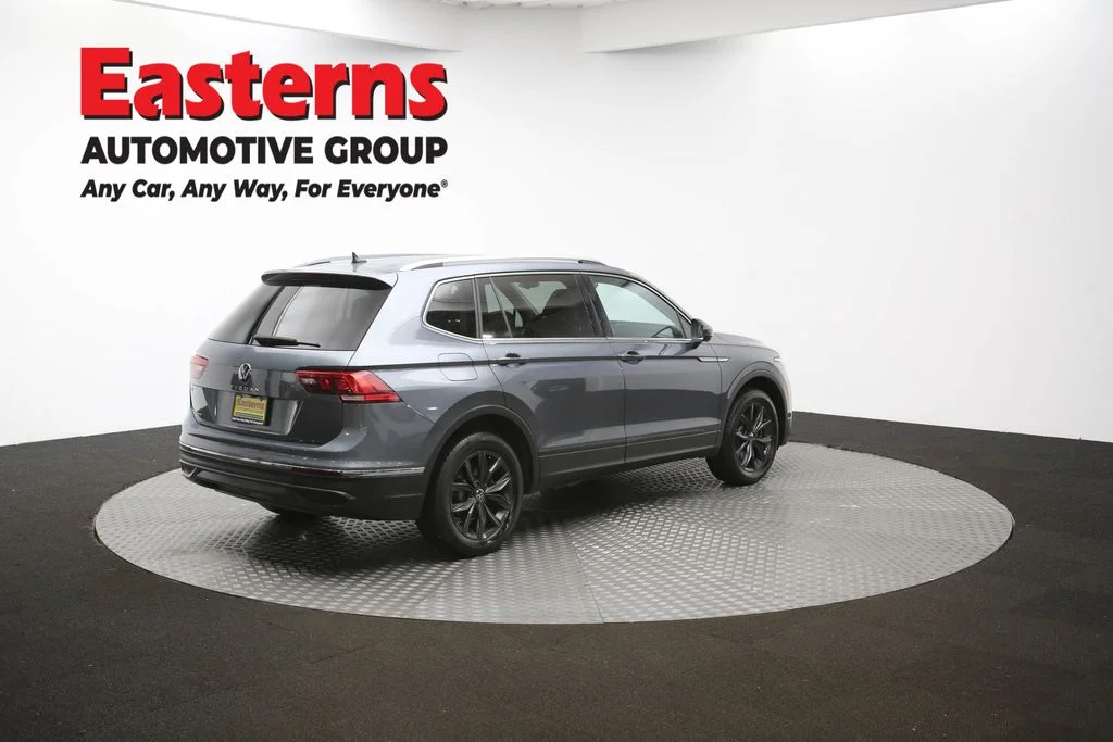 Used 2024 Gray Volkswagen 2.0T SE image 42