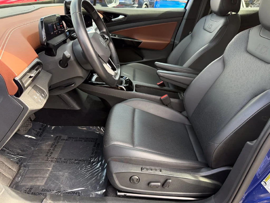 Used 2022  Volkswagen Pro S image 24