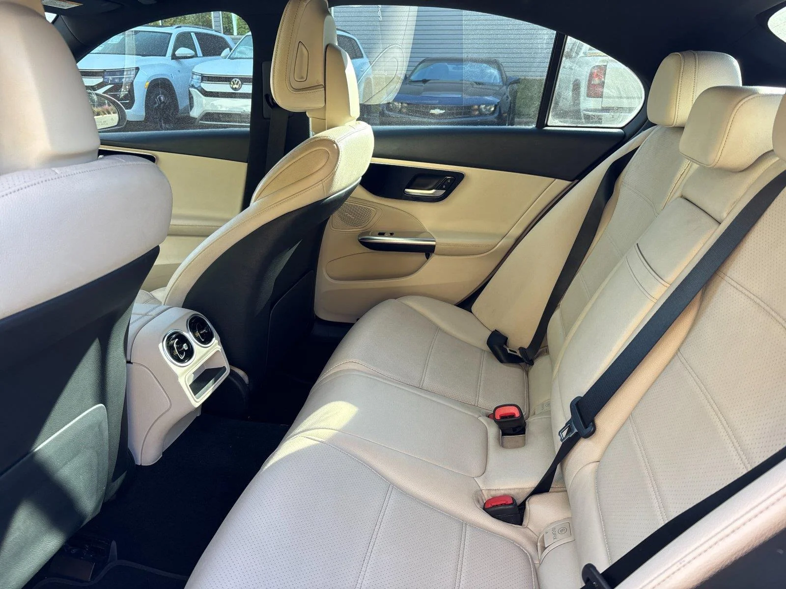 Used 2022 Graphite Grey Metallic Mercedes-Benz C 300 image 33