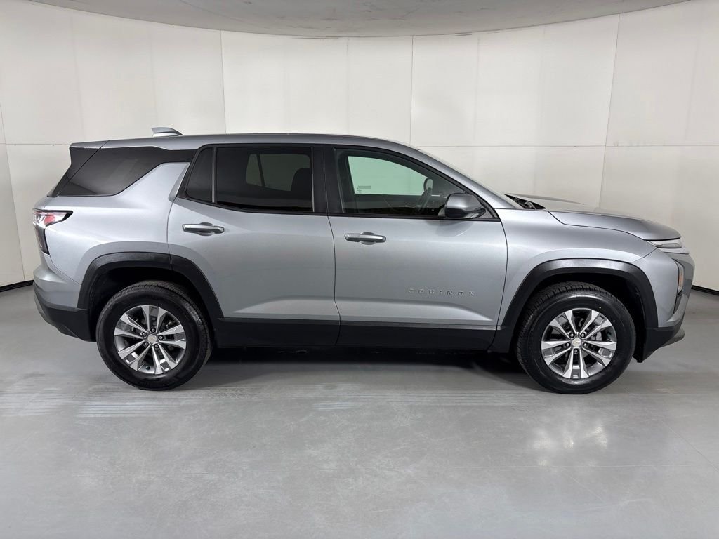 Used 2025 Gray Chevrolet LT image 9
