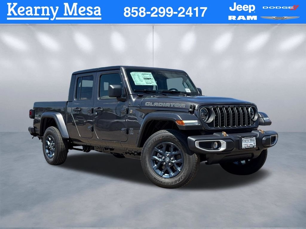 2026 Jeep Gladiator 85th Anniversary Edition Auto's photo