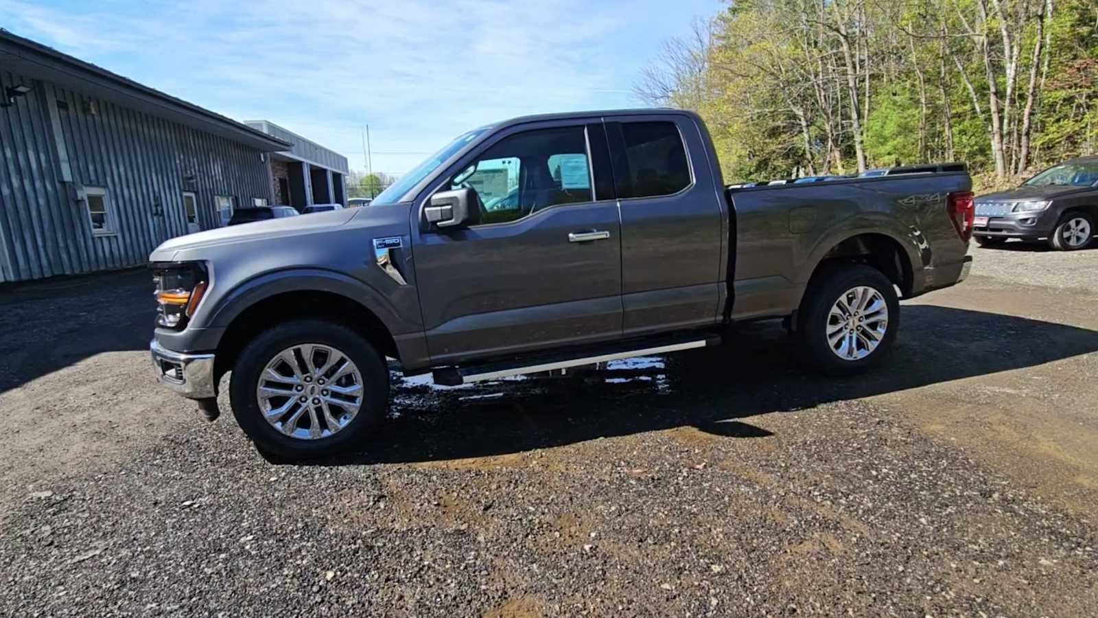 New 2026 Argon Blue Metallic Ford XLT image 4