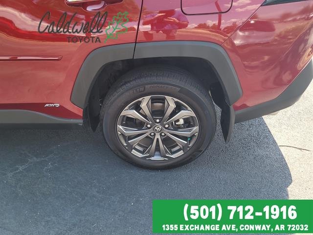 Certified Used 2022 RUBY FLARE PEARL Toyota  image 9