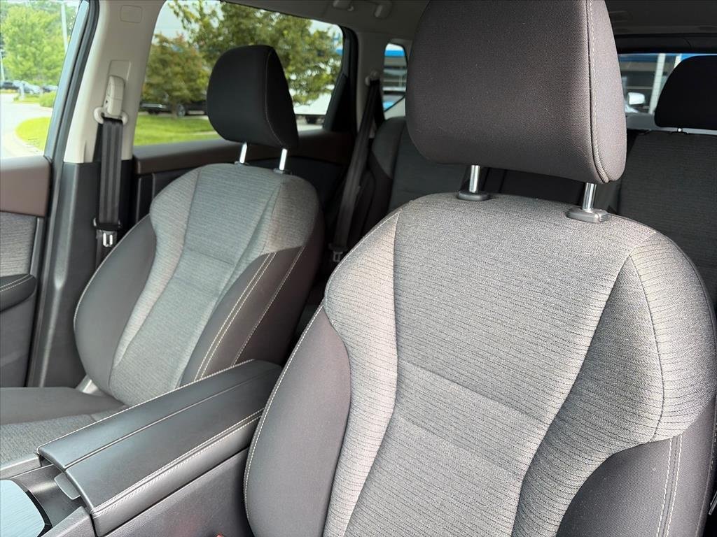 2021 Nissan Rogue SV - Photo 24
