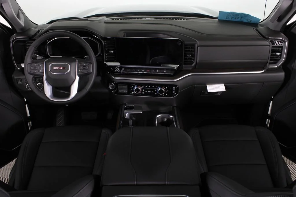 2026 GMC Sierra 1500 SLT - Photo 26