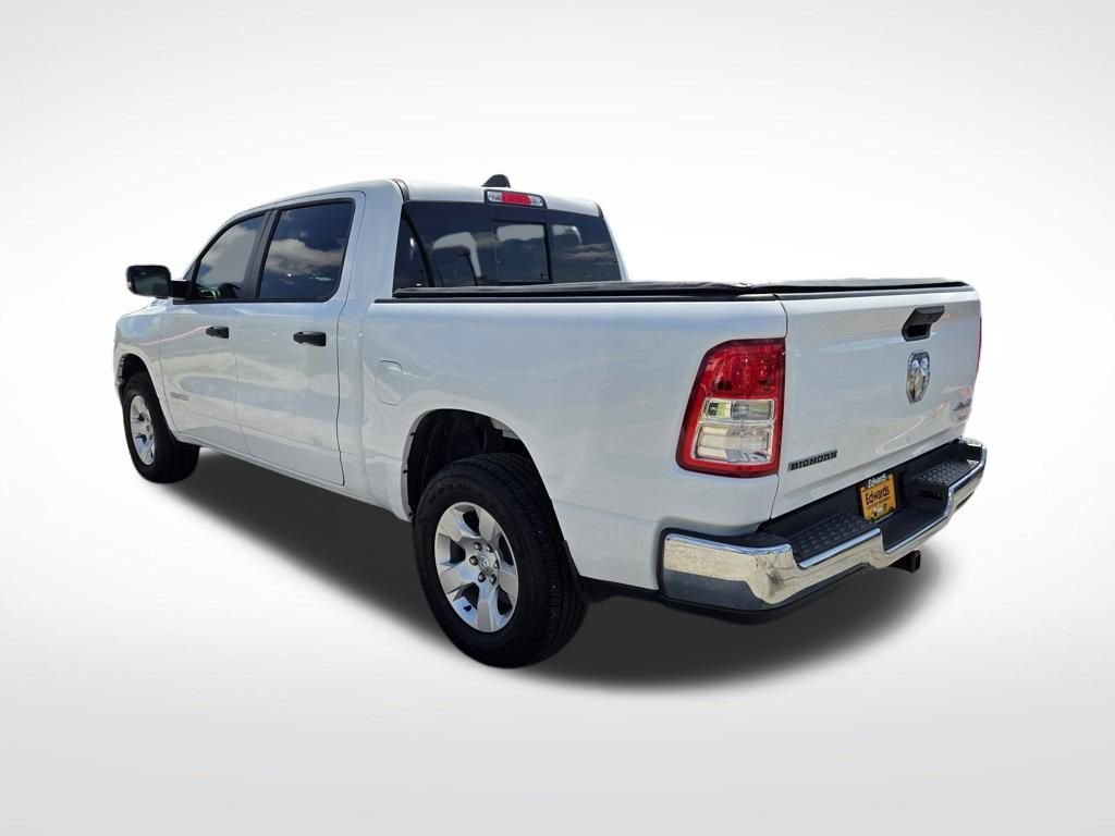Used 2023 White Ram Big Horn/Lone Star image 8