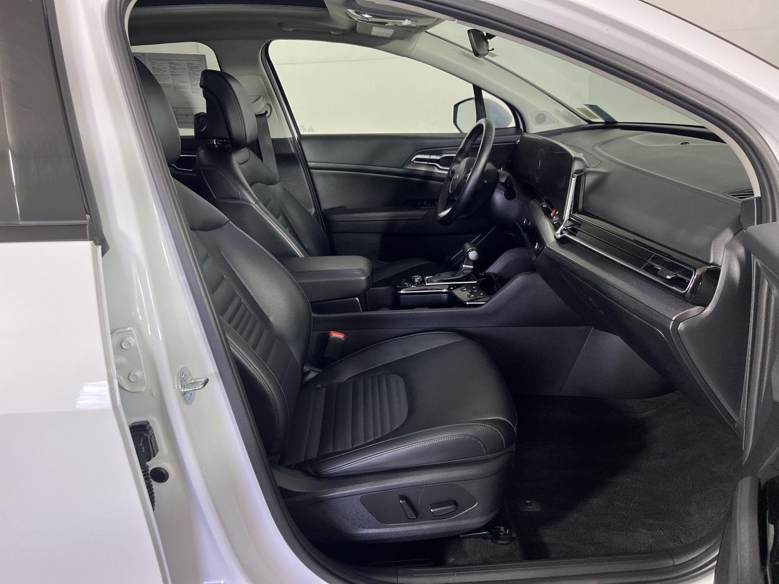Used 2024 Glacial White Pearl Kia SX-Prestige image 15