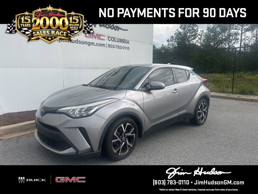 2020 Toyota C-HR XLE's photo