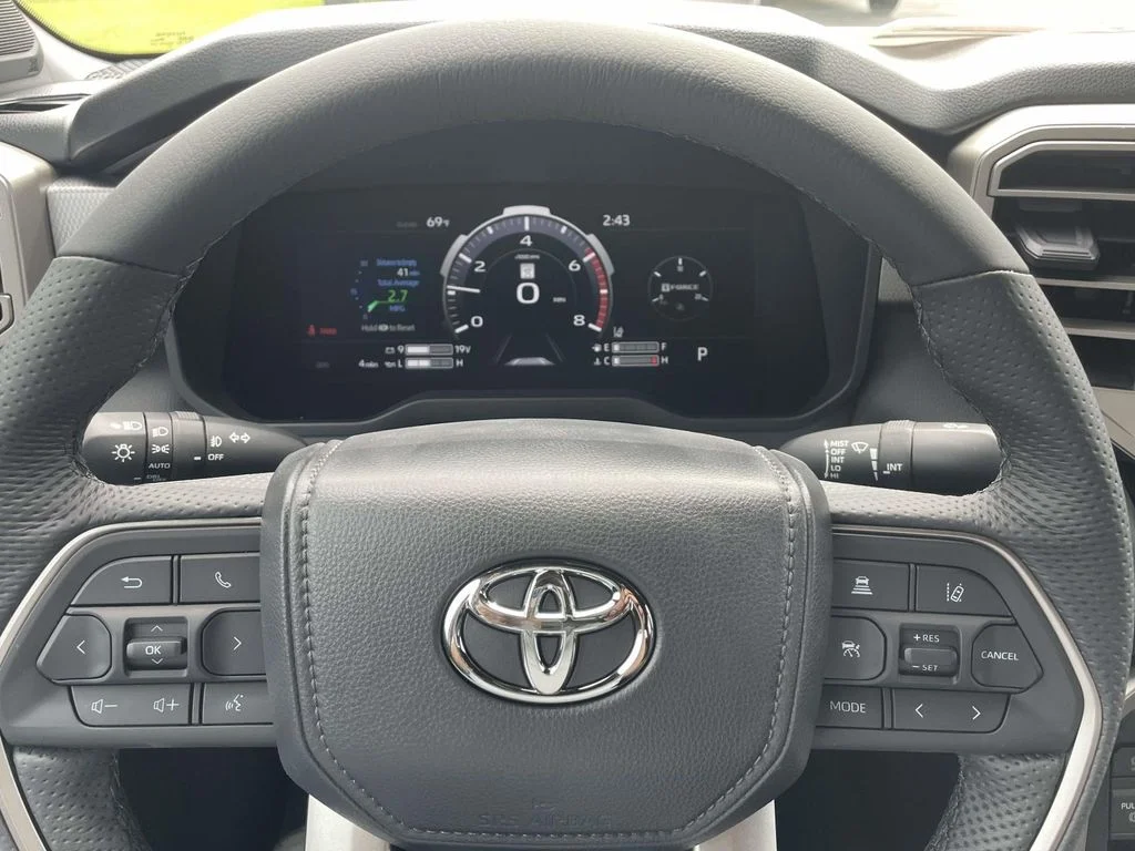 Used 2026 Ice Cap Toyota Limited image 17