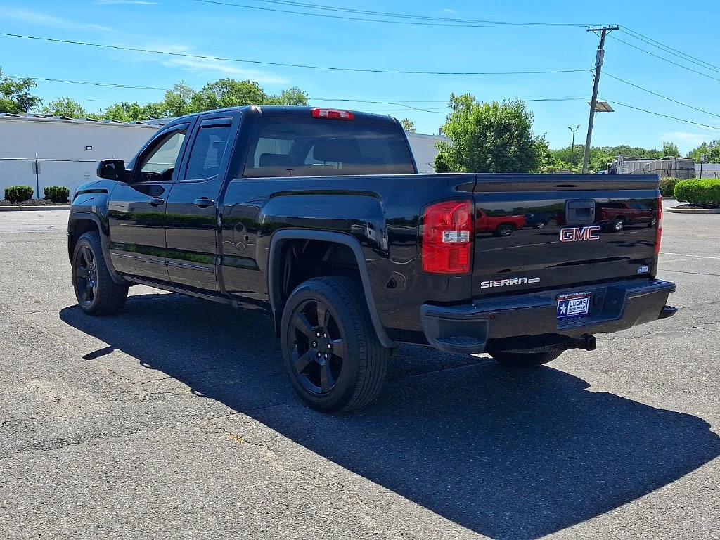Used 2019 ONYX BLACK GMC DBL CAB 4WD image 8