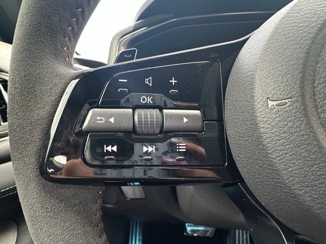 2025 Nissan Z NISMO - Photo 10