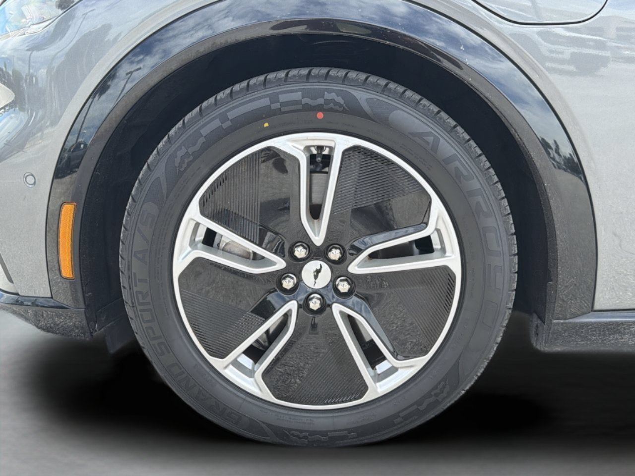 Certified Used 2023 Gray Metallic Ford Premium image 33
