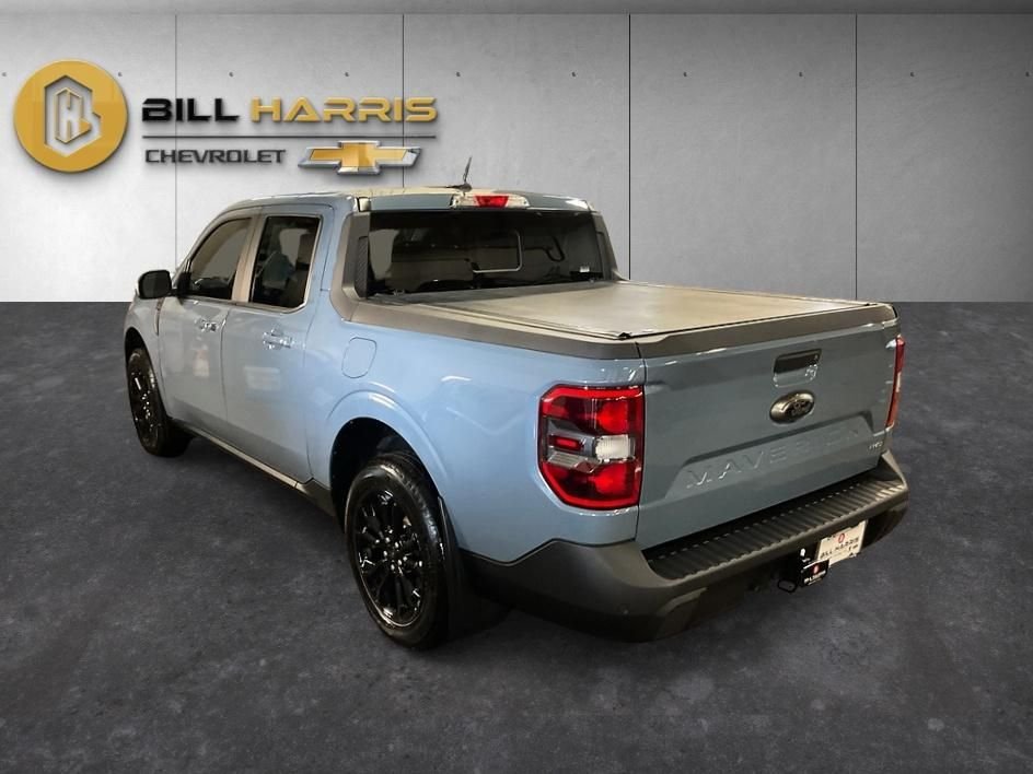 Used 2024 Gray Ford Lariat image 12