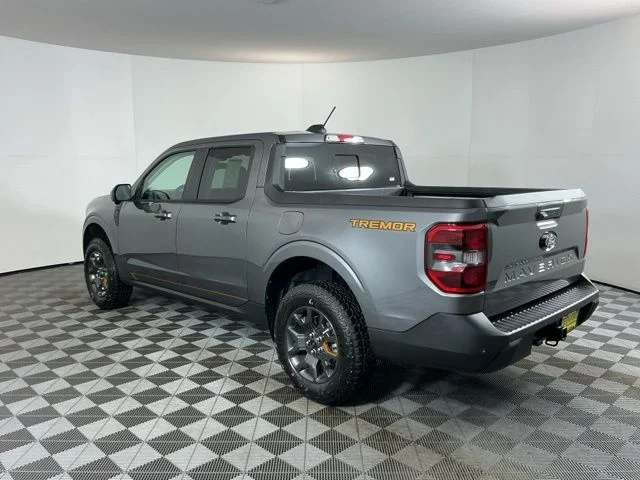 New 2026 Carbonized Gray Metallic Ford Tremor image 7