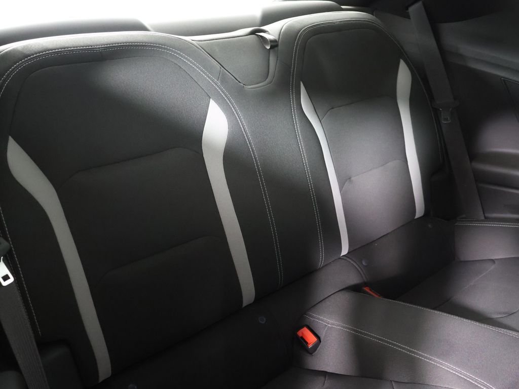 2023 Chevrolet Camaro LT1 - Photo 25