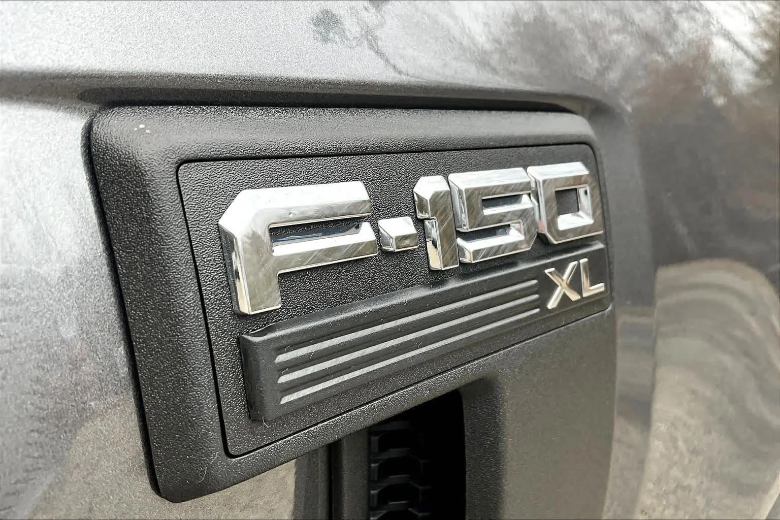 Certified Used 2024 Carbonized Gray Metallic Ford XL image 10