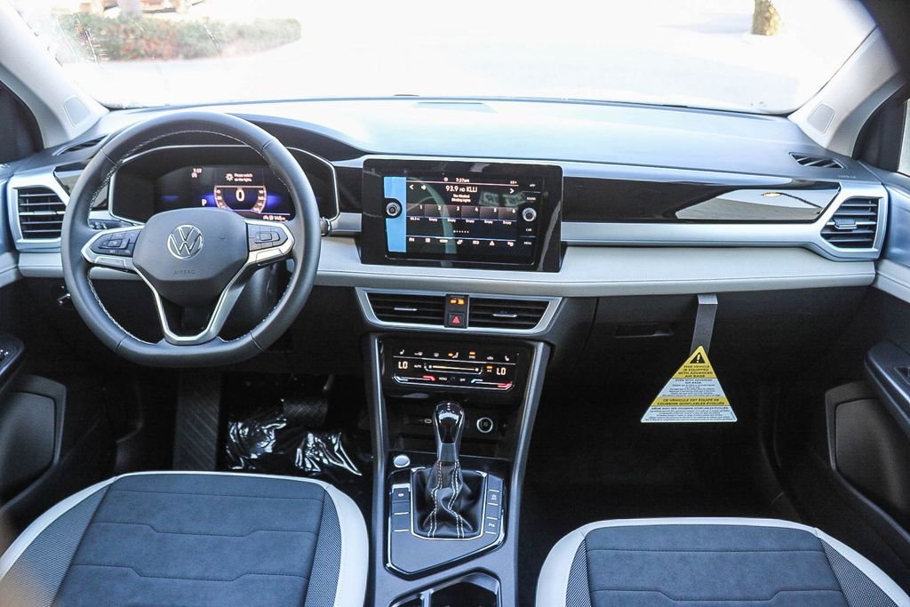 New 2026 Gray Volkswagen 1.5T SE image 12