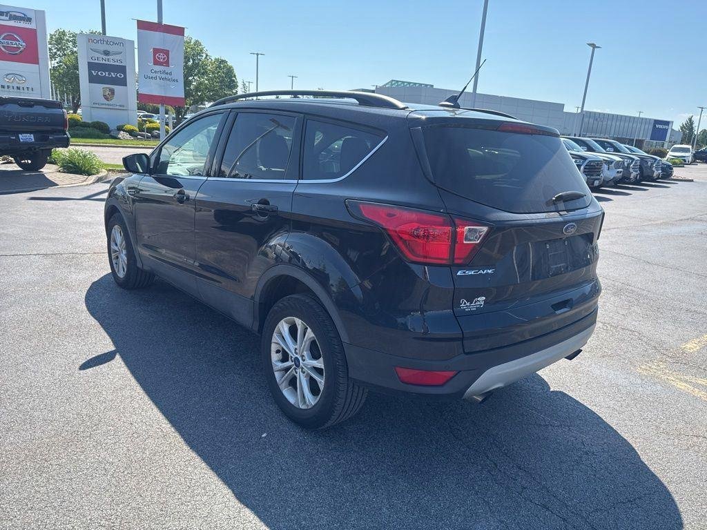 Used 2019 Black Metallic Ford SEL image 6