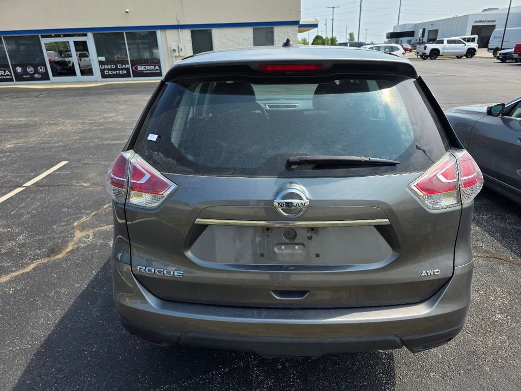 Used 2016 Gun Metallic Nissan S image 2