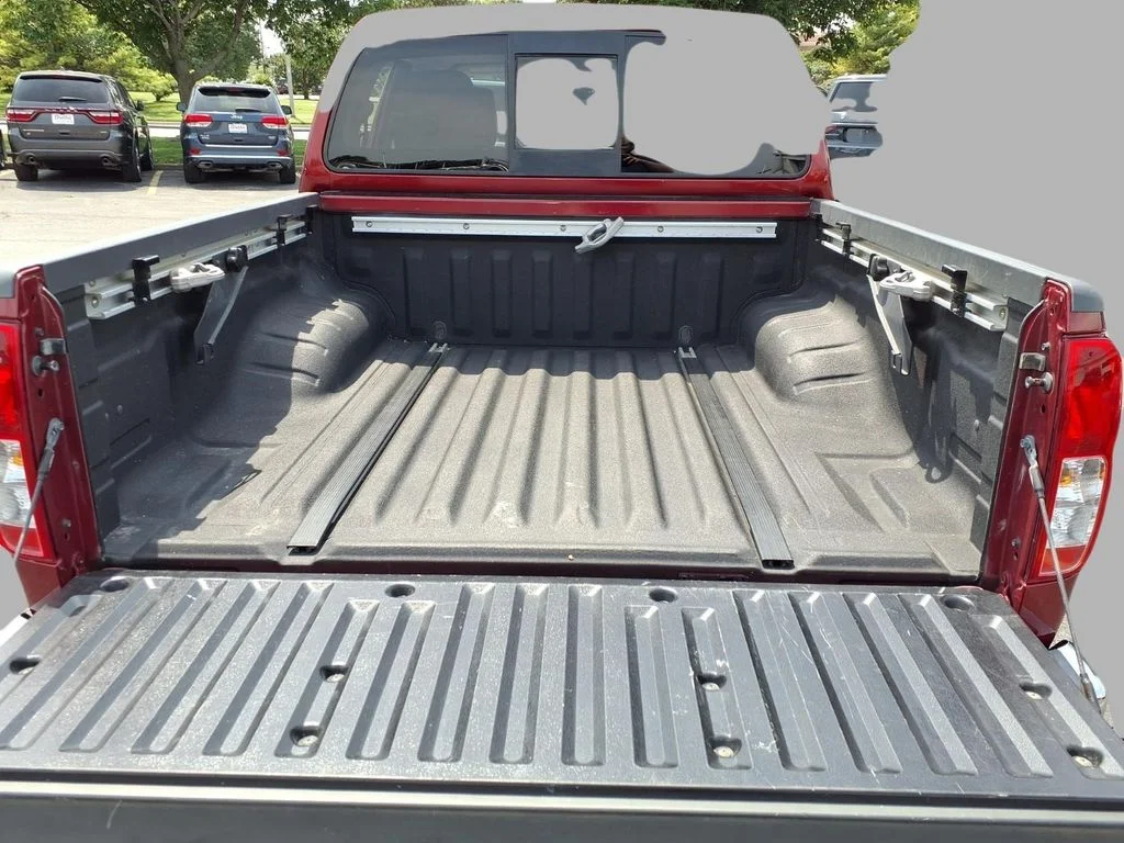 Used 2017 Red Nissan SV image 28