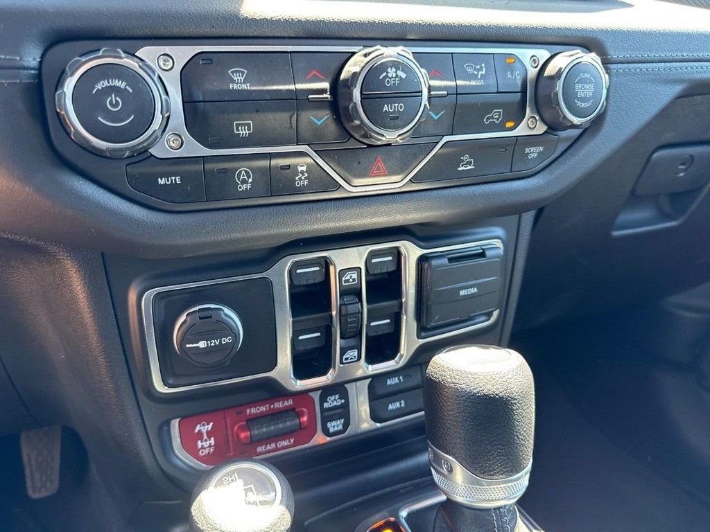 Used 2024 Red Jeep Rubicon image 18