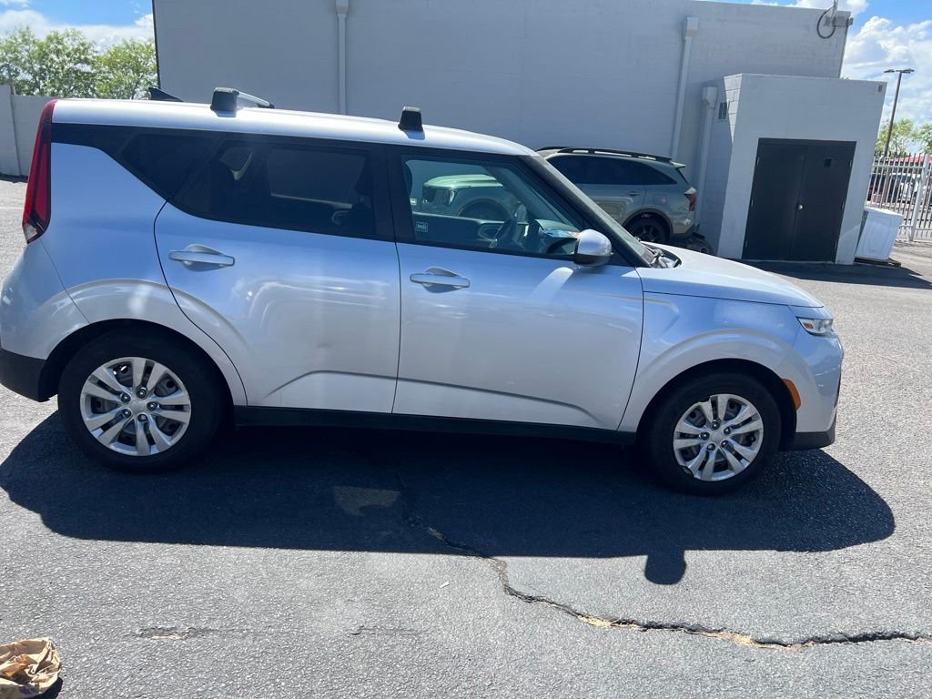 Used 2020 Silver Kia LX image 7