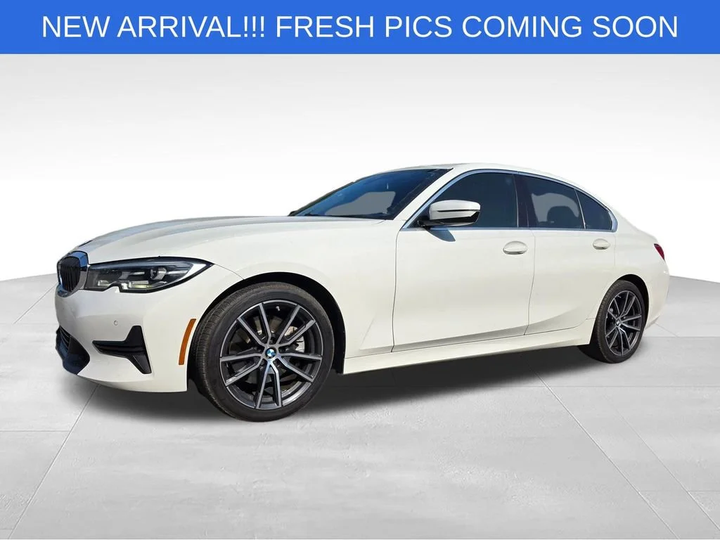 Used 2019 White BMW 330i image 2