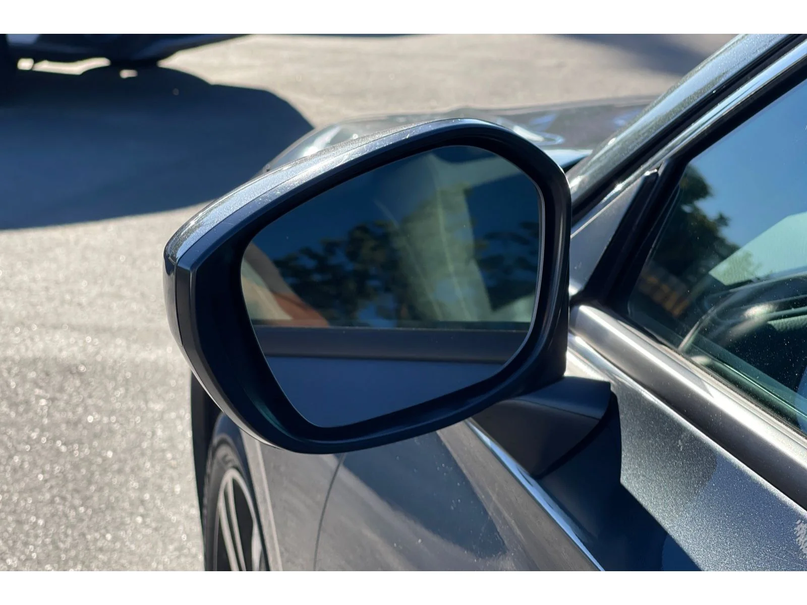 Used 2024 Meteorite Gray Metallic Honda LX image 49