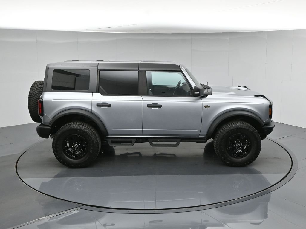 Used 2023 Silver Ford Wildtrak image 43