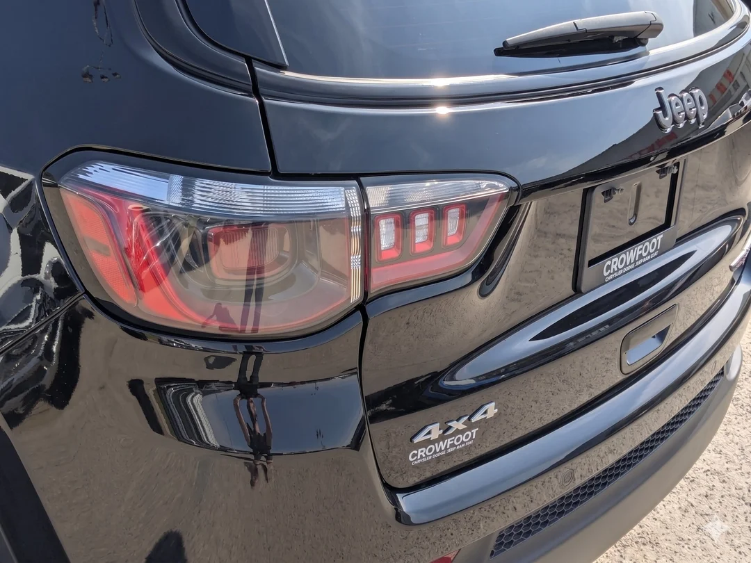 Certified Used 2024 Black Jeep Trailhawk - - 4x4 - Leather - Sun & Sound Grp - Alpine Audio - NAV & More! image 11