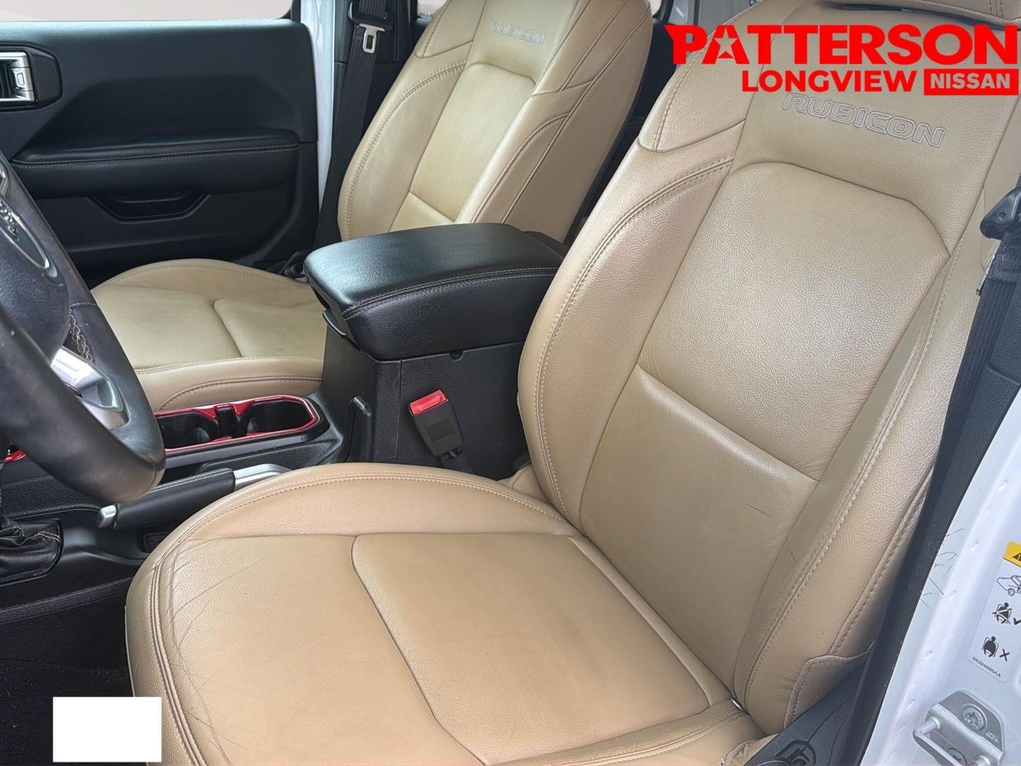 Used 2019 Bright White Clearcoat Jeep Rubicon image 18