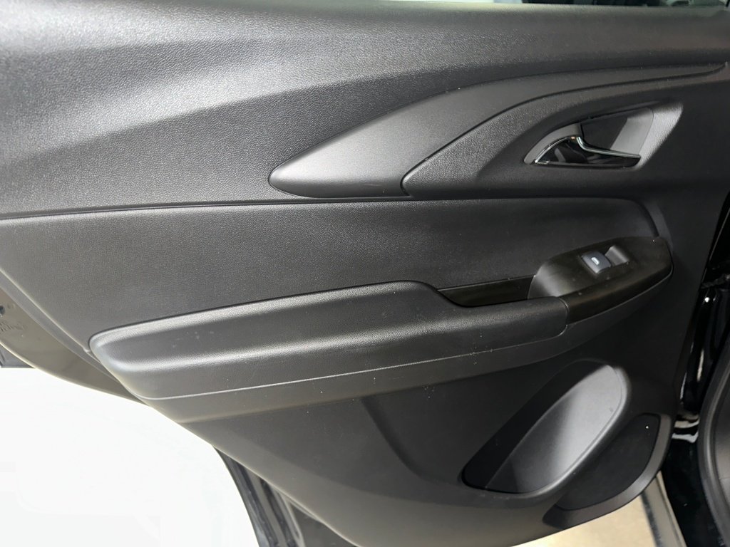 Certified Used 2023 Mosaic Black Metallic Chevrolet LT image 17