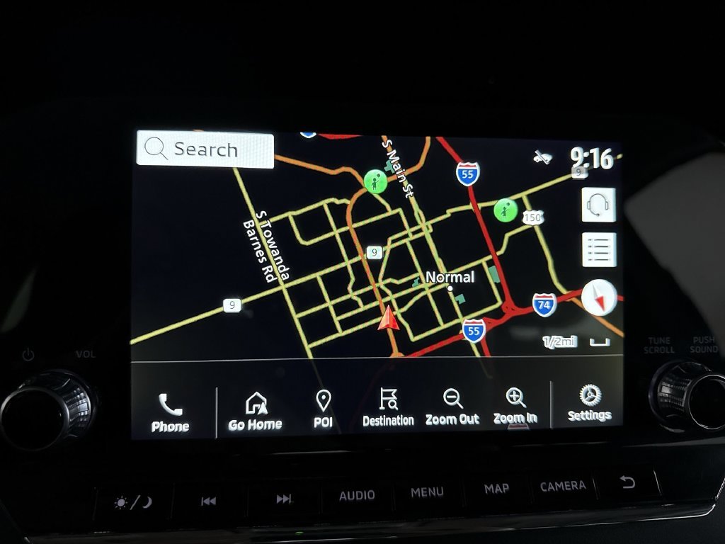 Used 2022 Gray Mitsubishi SE image 30