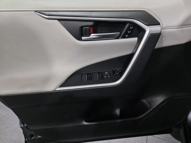 Used 2021 Gray Toyota Limited image 10