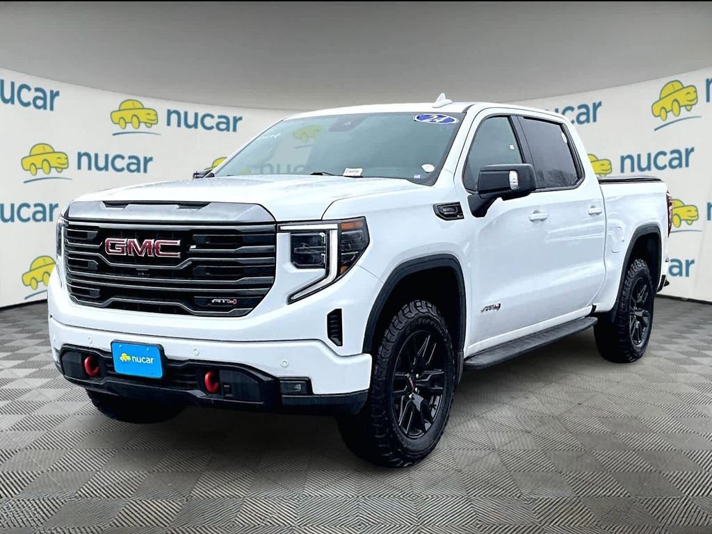 Used 2024 White GMC AT4 image 4