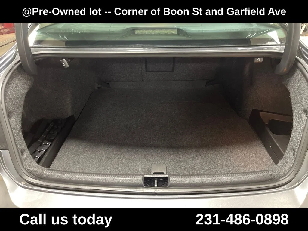Used 2013 Gray Volkswagen TDI SEL Premium image 28