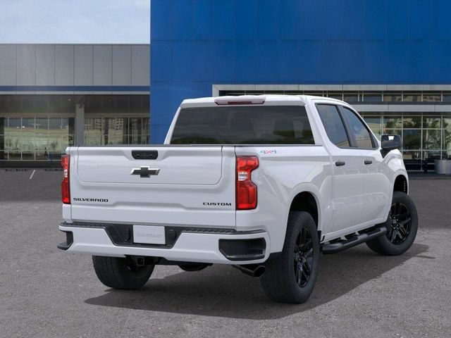 New 2026 Summit White Chevrolet Custom image 4