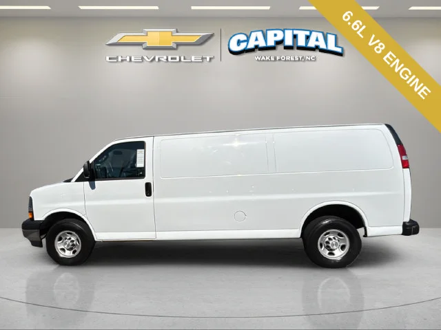 Used 2022 SUMMIT WHITE Chevrolet RWD 3500 Extended Wheelbase WT image 5