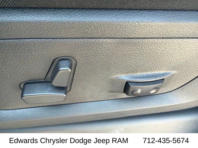 New 2026 Forged Blue Metallic Exterior Paint RAM Laramie image 17