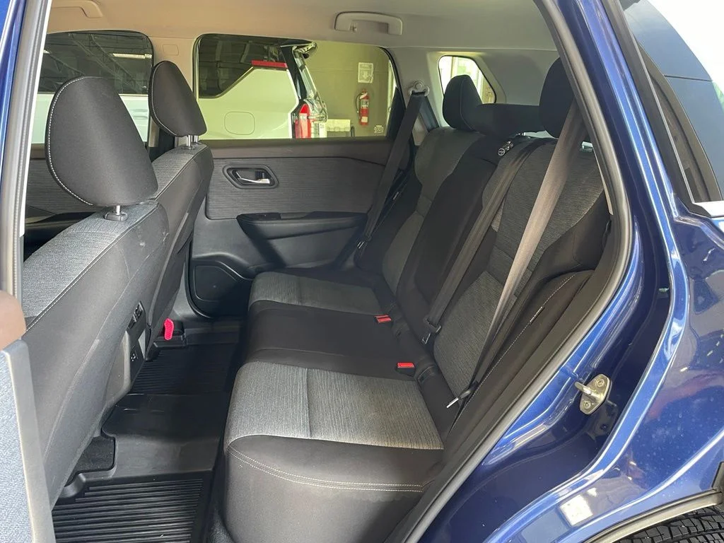 Used 2023 Blue Nissan SV image 15