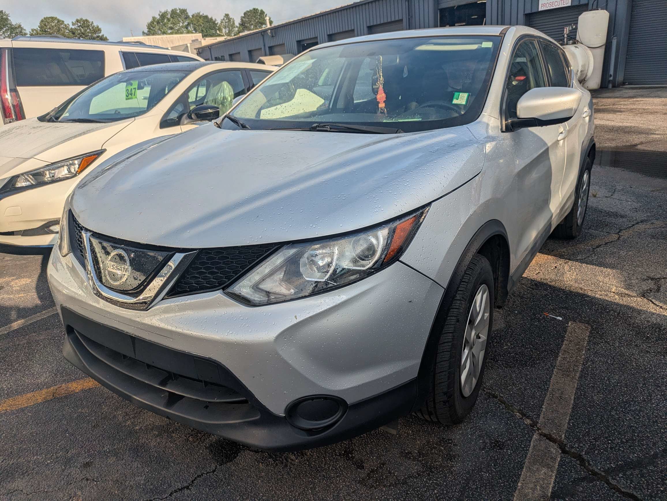 Used 2019 Silver Nissan S image 2