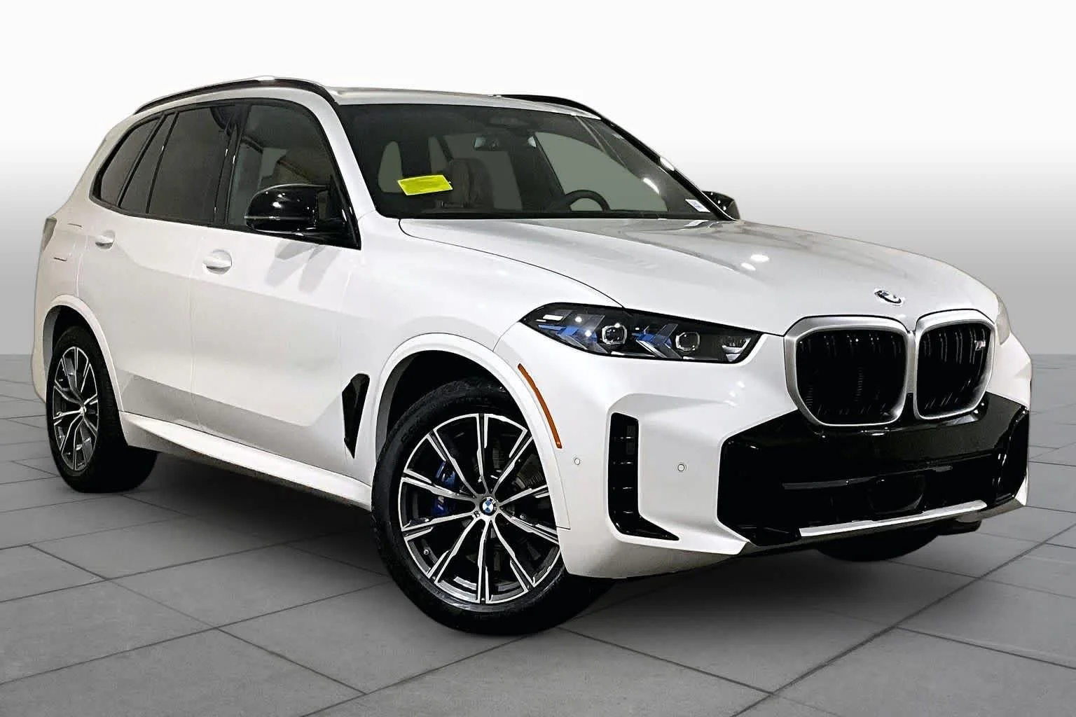 New 2026 Mineral White Metallic BMW M60i image 19