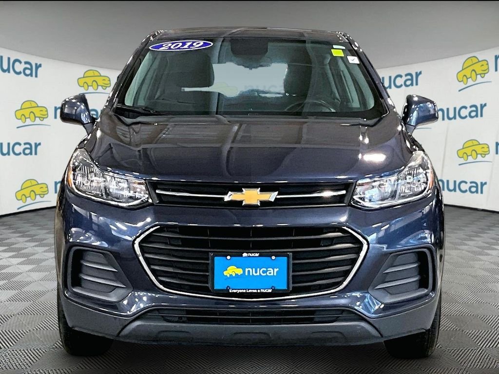 Used 2019 Blue Chevrolet LS image 2