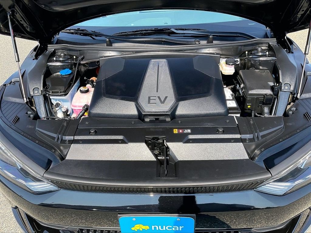 Used 2022 Black Kia Wind image 29