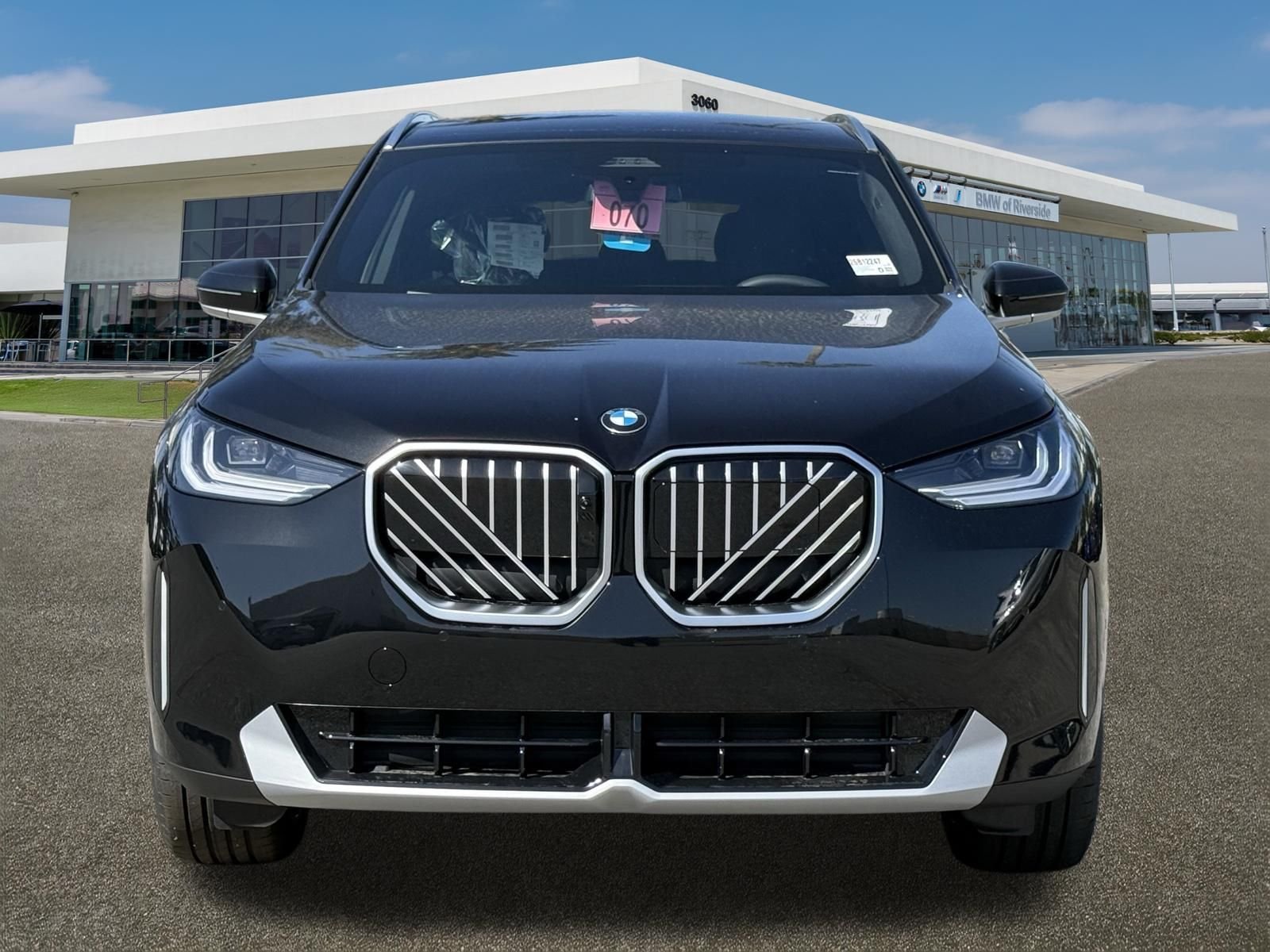 New 2026 Black Sapphire Metallic BMW 30 xDrive image 3