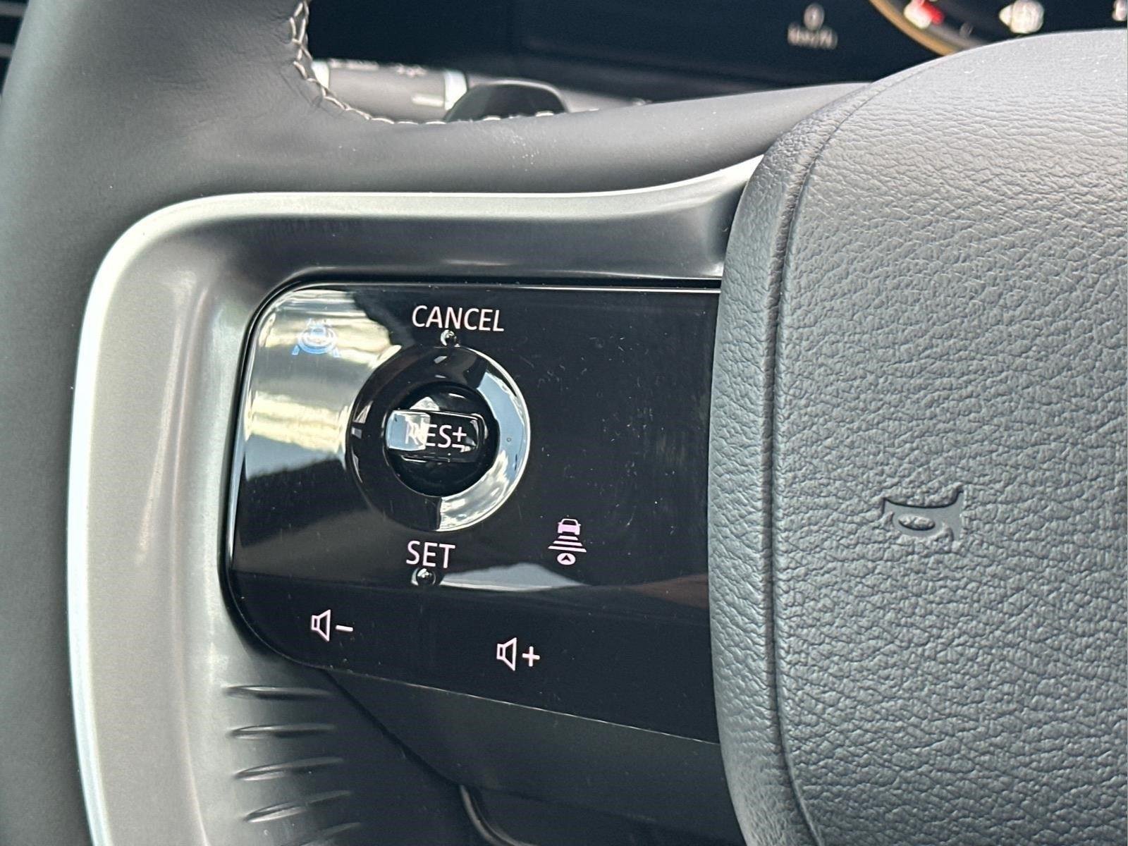 New 2026 BLACK OBSIDIAN INFINITI Luxe 4WD image 26
