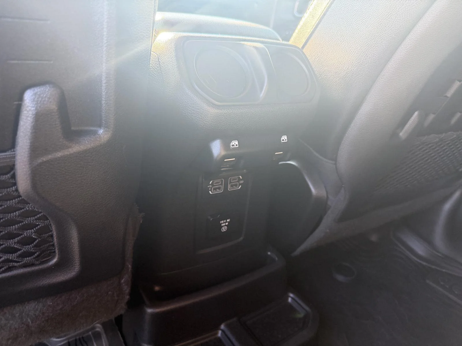 Used 2019 Bright White Clearcoat Jeep Rubicon image 9